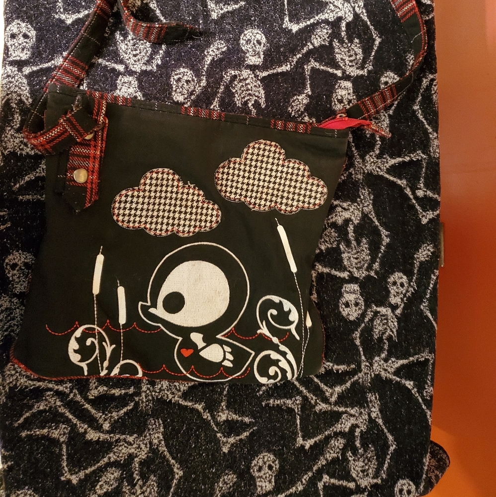 Skelanimals bag